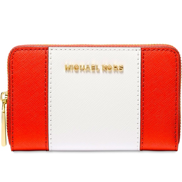 Michael Kors Jet Set Small Zip Around Card Case. COLOR: Spiced Coral/optic White - Picture 1 of 9